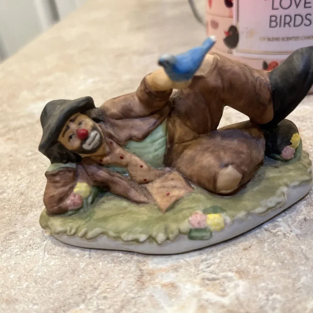 Vintage 2‎ Flambro Emmett Kelly Jr Figurines EUC